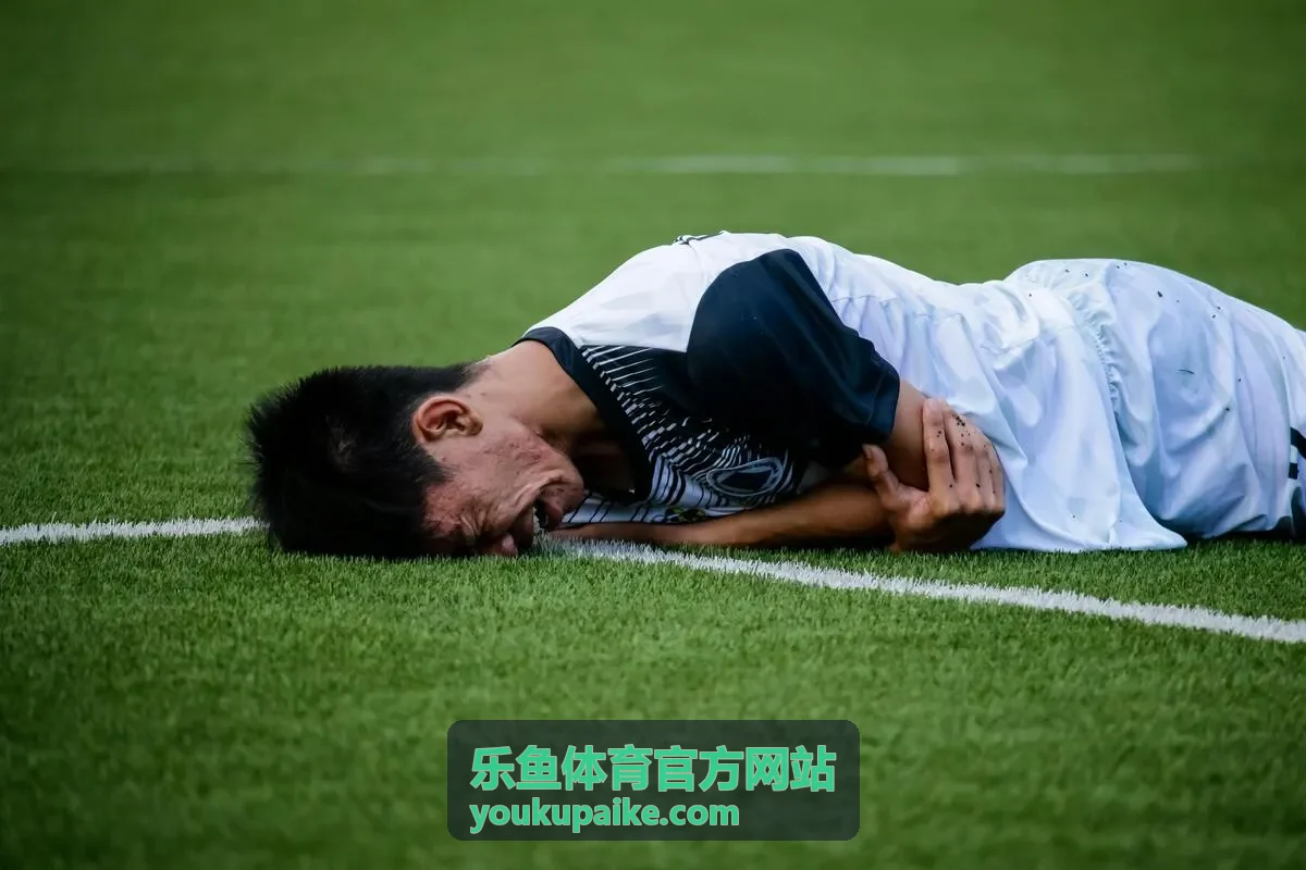 乐鱼体育官方网站燃脂跟练视频片段